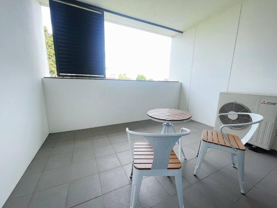 Spacious 2 Bedroom Apartment In Epping Exterior foto